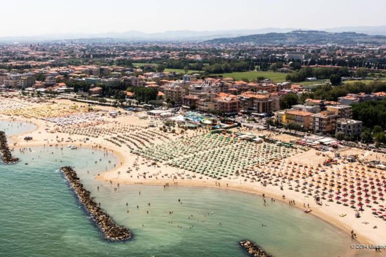 Appartamento Fabbri a Rivabella di Rimini Esterno foto
